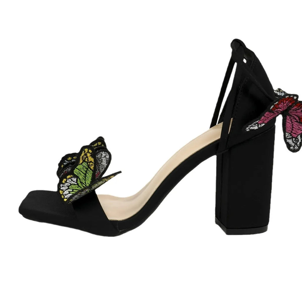 Women's high-heeled sandal with square toe, ankle strap, super high heel over 8cm, in waterproof Lycra, available in black and apricot