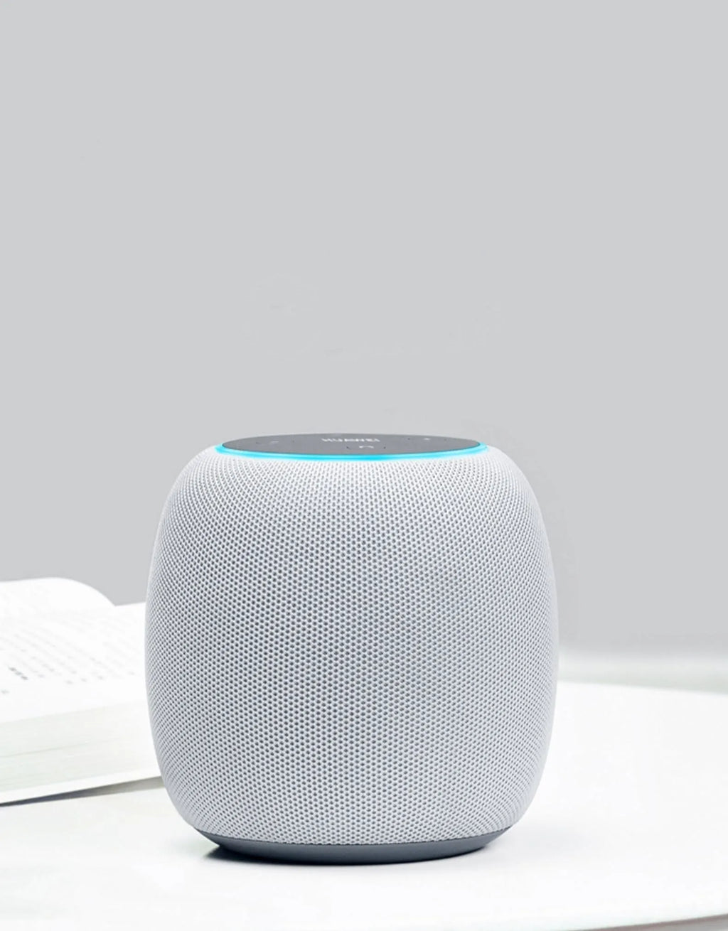 Mini artificial intelligence wireless Bluetooth speaker with voice control functionality