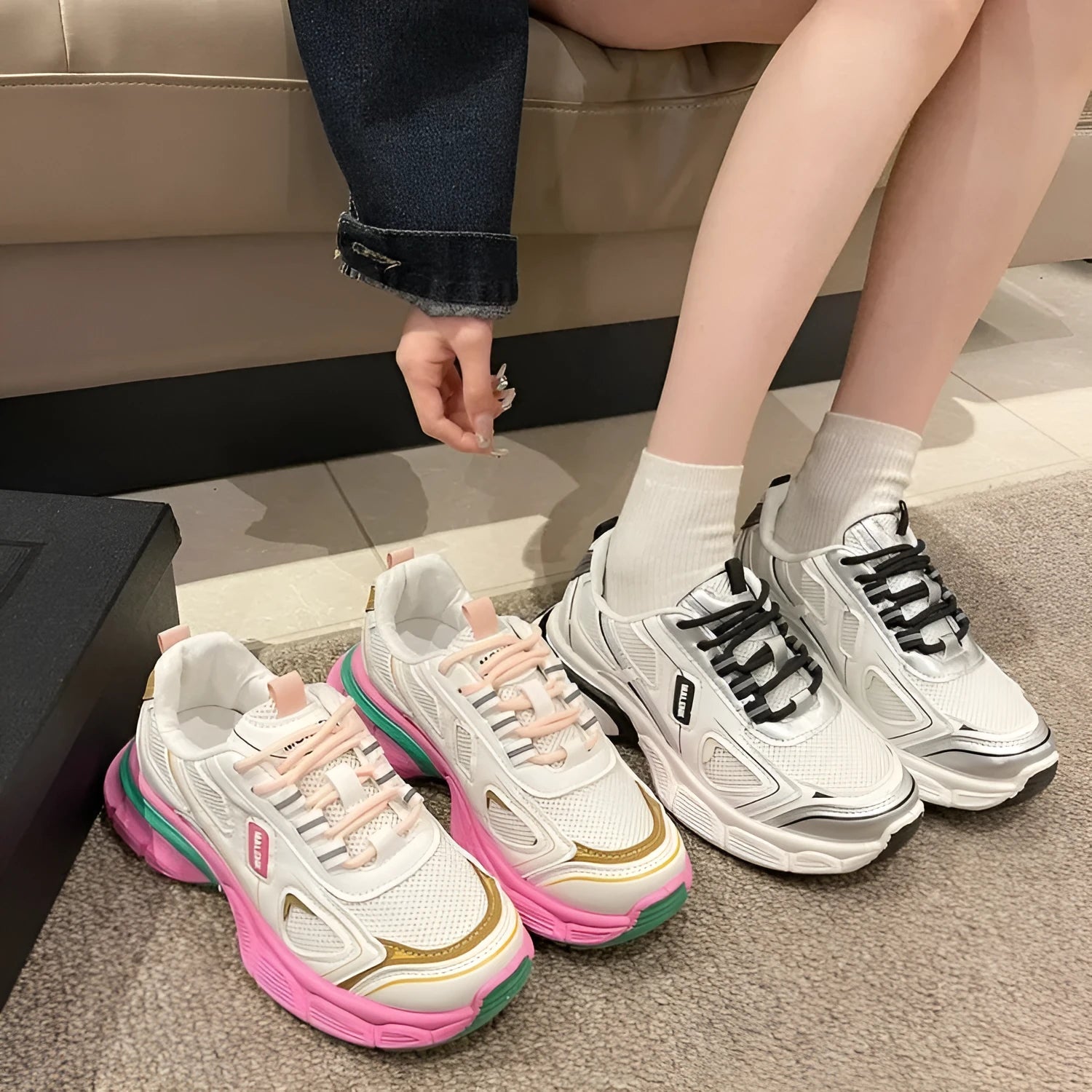 Women's casual sneakers mesh surface canvas upper platform sole black