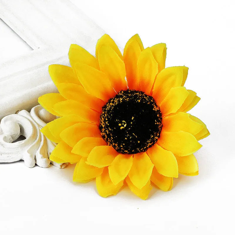 Fashion SUNFLOWER barrette in sunflower colour made of nylon with manual processing for girls seaside vacation hair accessory