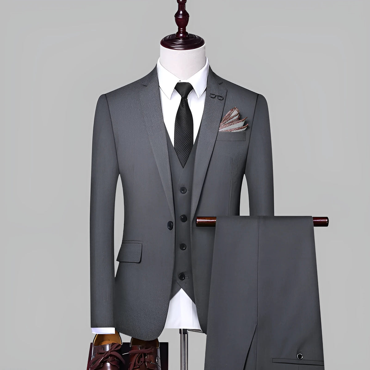 Men's three-piece suit set in grey, brown or black, acetate fibre blend, regular fit, sizes M to 4XL