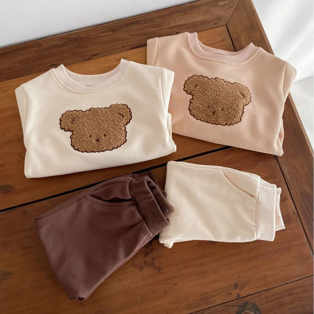 Bear long-sleeved sweater split two-piece suit in khaki with animal pattern for toddlers
