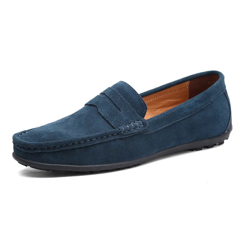 Men's plus size Gommino style casual shoes in suede leather with round toe and rubber sole.