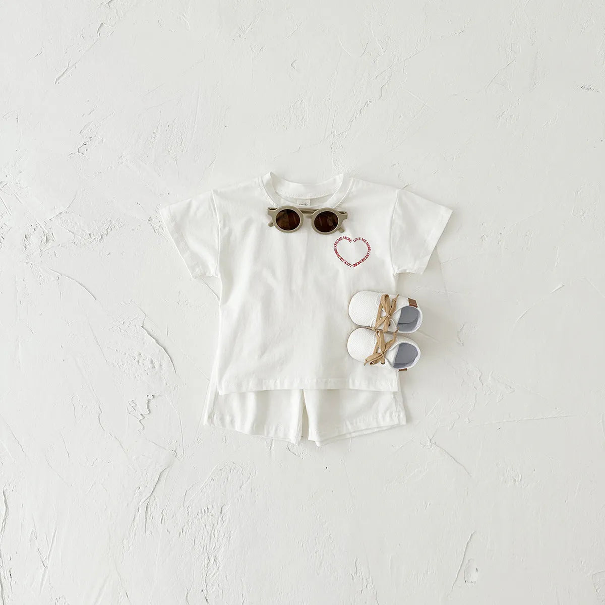 Korean style baby cotton two-piece suit set with heart printing and plaid pattern in white, pink, or grey