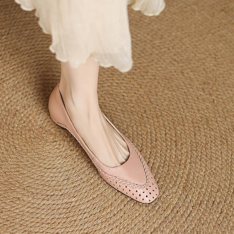 Women's shallow mouth hollow-out round toe mid heel sandals in milky white