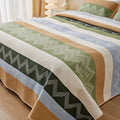 Cotton printed bed sheet set showing modern simplicity design in bedspread style