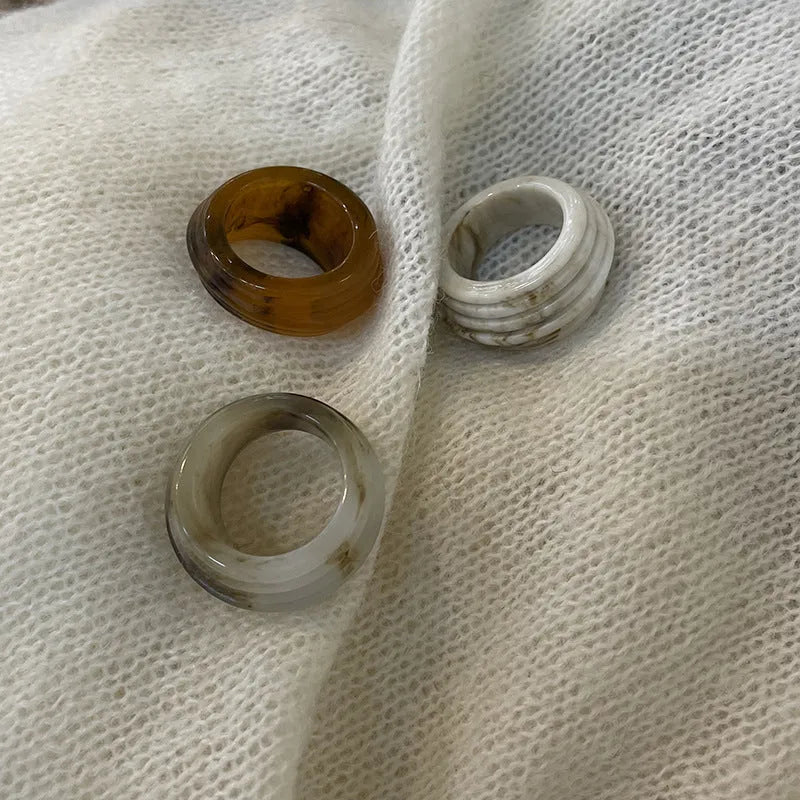 Chinese style irregular geometry resin wide ring in brown or white colour options