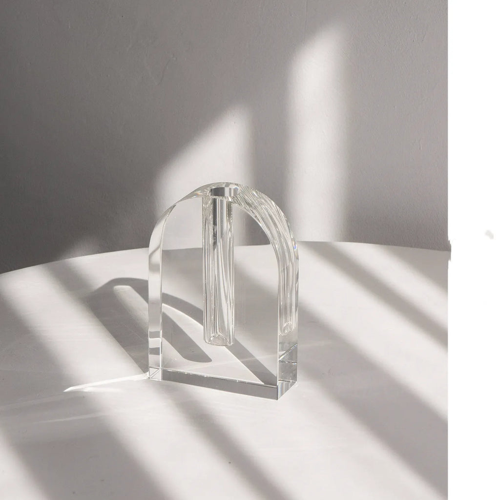 Transparent crystal vase from Solidification Series with fairy-spirit design for modern home decoration