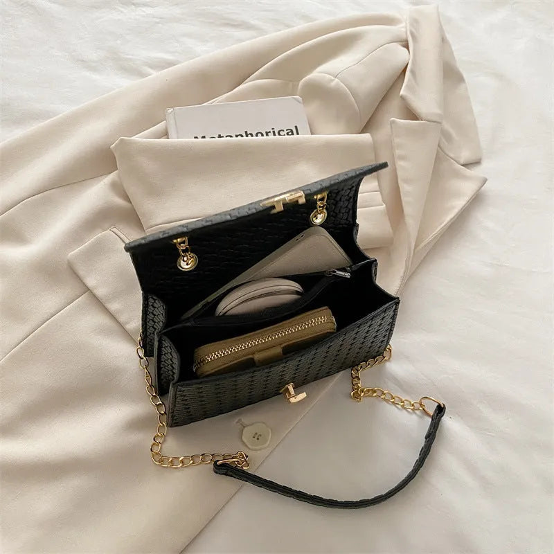 Women's classic woven lock small square bag in PU, horizontal square shape, 21x13.5x8.5cm, available in pink white black purple.