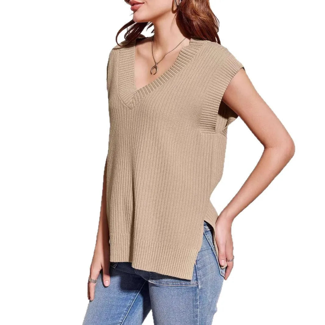 Women's V-neck sleeveless vest in thin viscose fabric with striped pattern, loose fit
