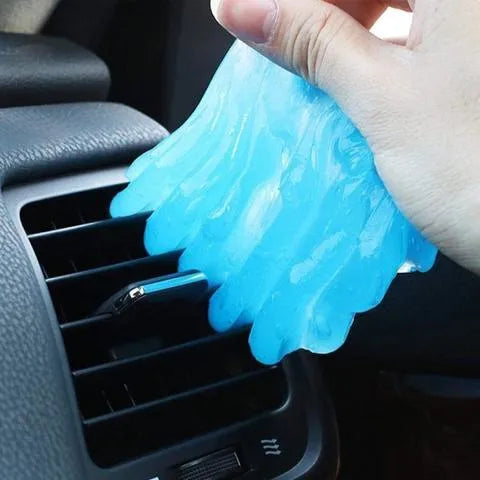 Blue Magic Cleaning Gel adhesive putty in a 160g tub for dust removal in cars and homes.