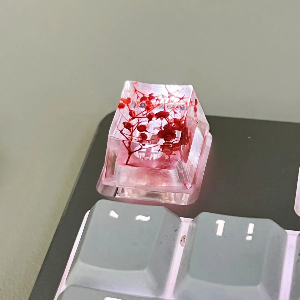 Resin transparent starry sky keycap with glitter particles on mechanical keyboard switch
