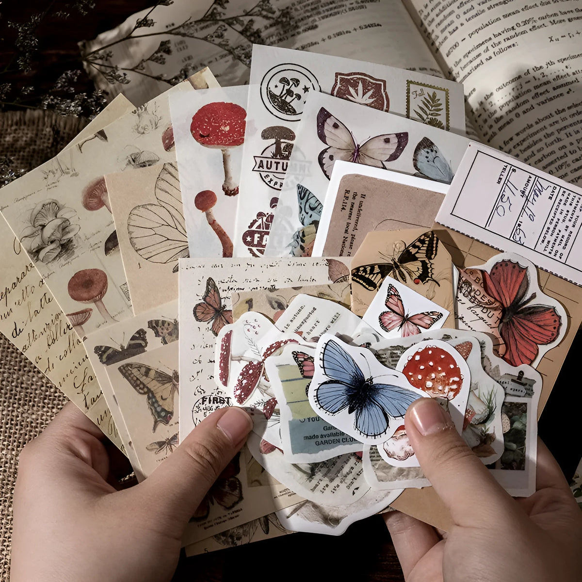 Retro room notes hand account material set with 6 styles, 30 patterns each, on lightweight Japanese coated and white card paper, in OPP bag with DIY pillow box