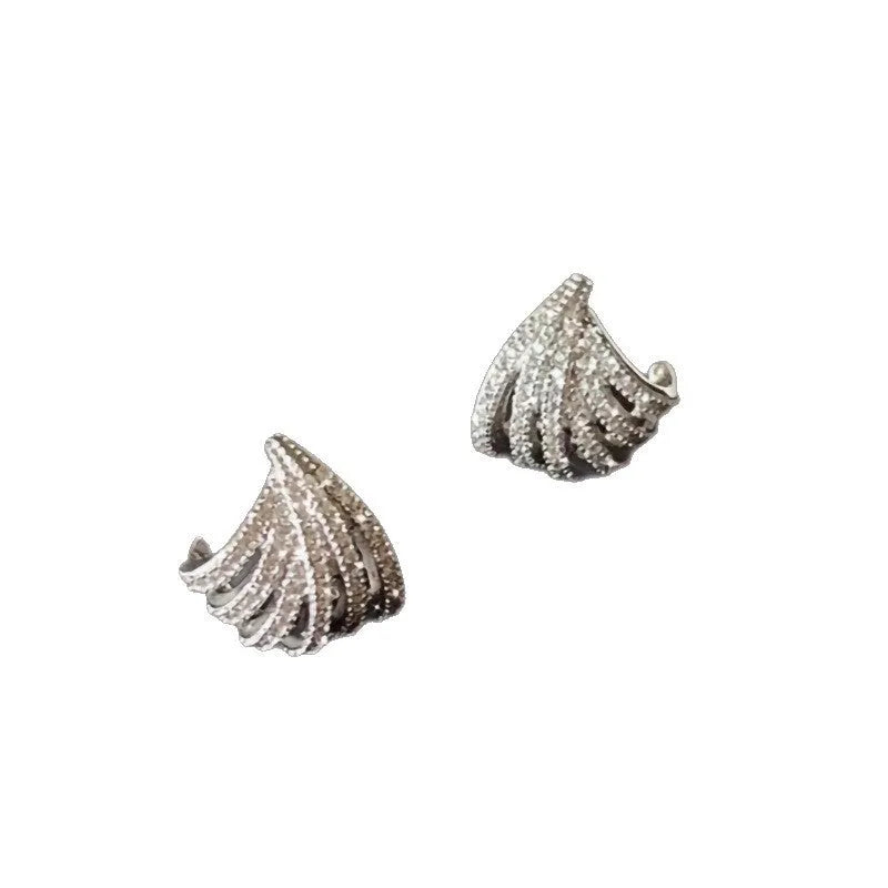 A pair of women's geometric drop earrings in a platinum colour, made from zircon with an electroplated finish.