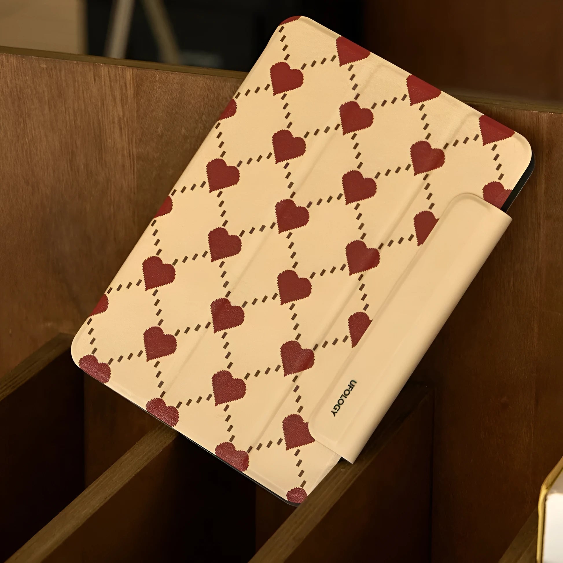 Double sided magnetic suction flat plate protective shell for iPad Air 4 and Air 5 tablets.