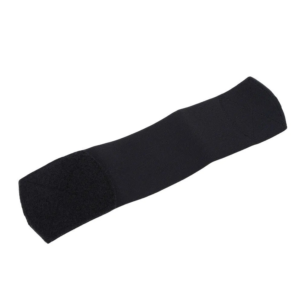 Elastic rubber football shin guard fixing belt showing red, blue, black and white colour options