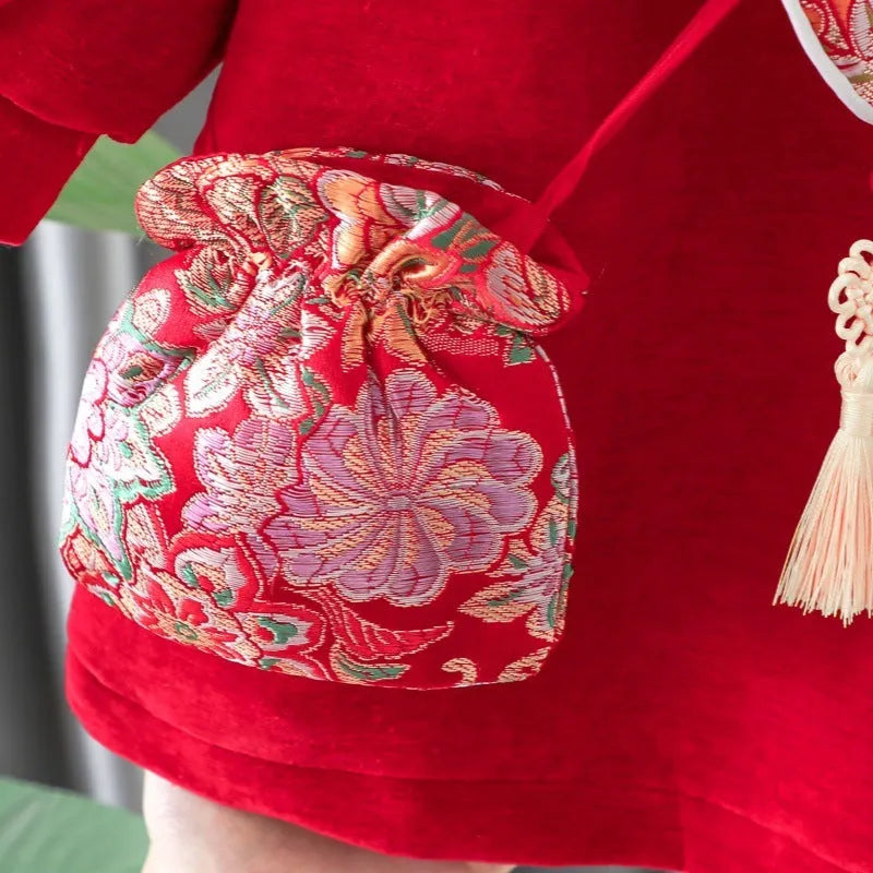 Red winter velvet padded dress for girls with Chinese knot detail, cotton fabric, long sleeves, height 80-120cm