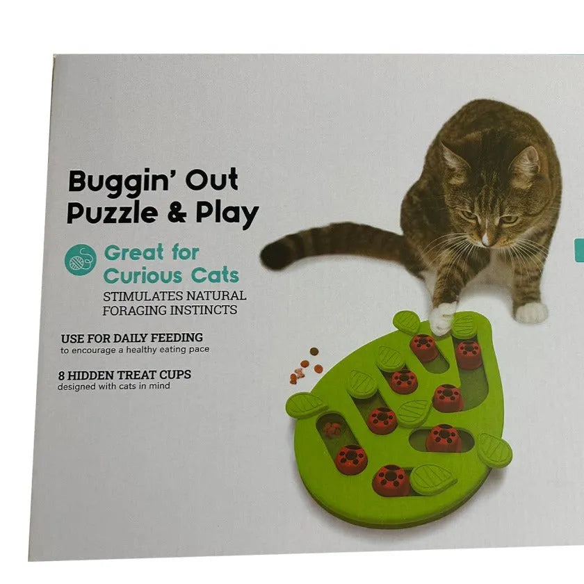 Green Christmas slow feeding pet bowl with Wizard of Oz design for cats and dogs