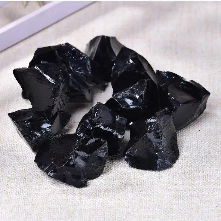 Natural obsidian rough stone large gravel black colour European style 100g pack