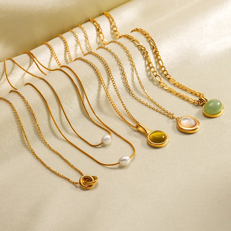 Retro stainless steel necklace with mixed gem inlaid agate pendant and regular chain style electroplated finish