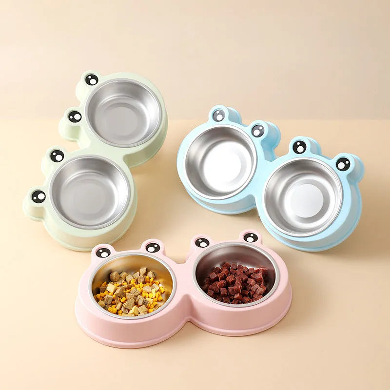 Stainless steel pet bowl with frog decoration and double compartments for food and water separation