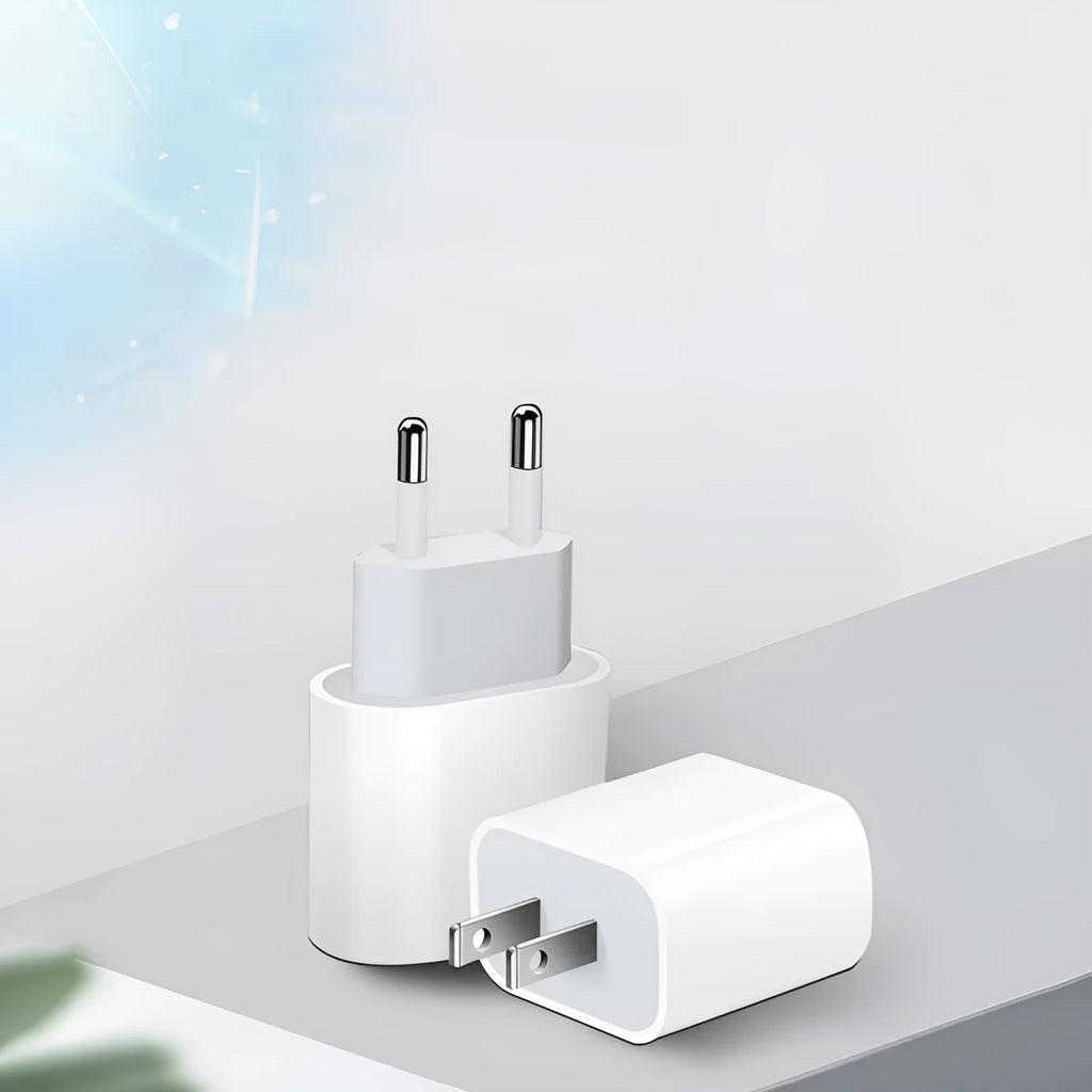 PD20W mobile phone charger with USB interface in European and American styles