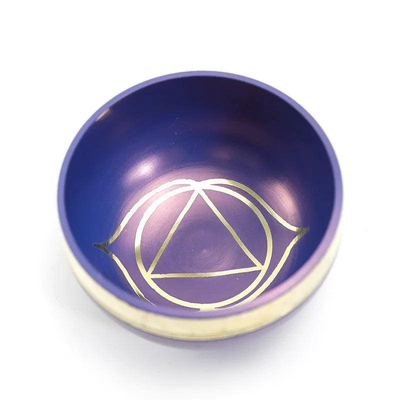 Handmade 8 cm diameter metal singing bowl in a choice of seven colours for meditation and yoga.
