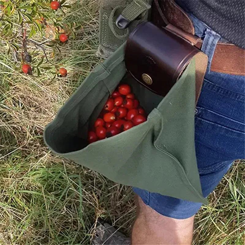 Collapsible leather and canvas foraging bag 22x21cm for mushroom and fruit picking