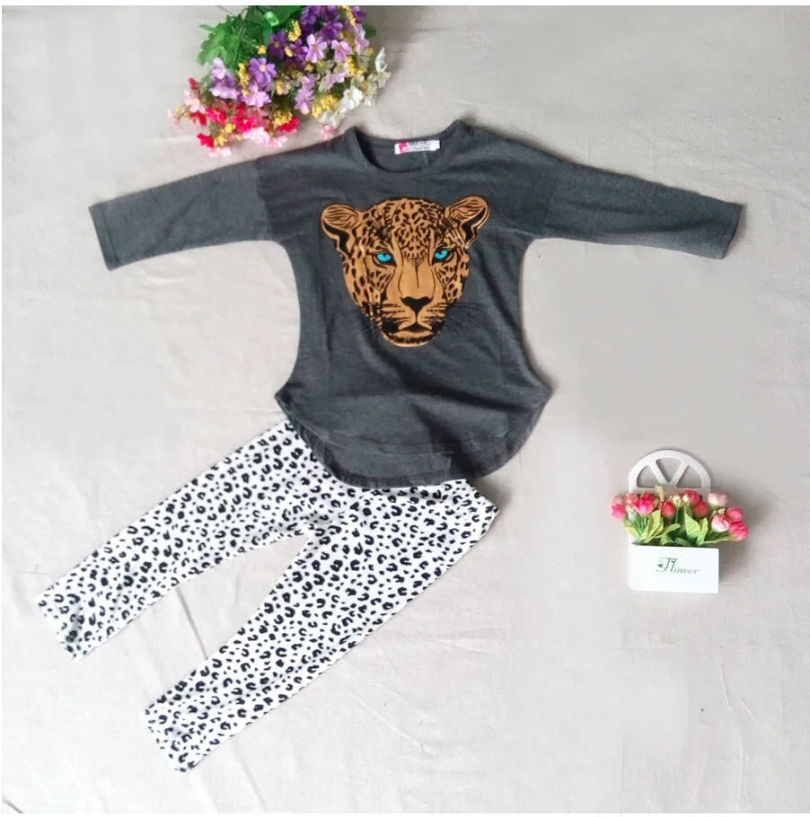 Children's casual summer pants suit set with short sleeves in multiple colours