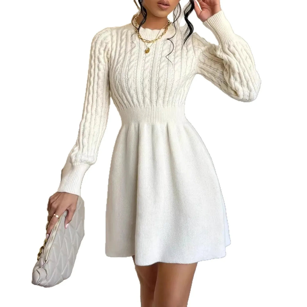 Korean-style waist-defining dress with round neck and twisted knit base in cream colour