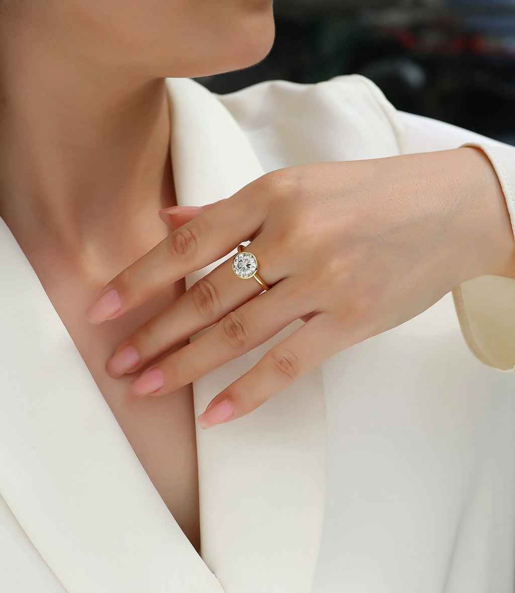 Moissanite wedding ring set with round 9.0mm stone in S925 silver and gold plating, sizes 5 to 9