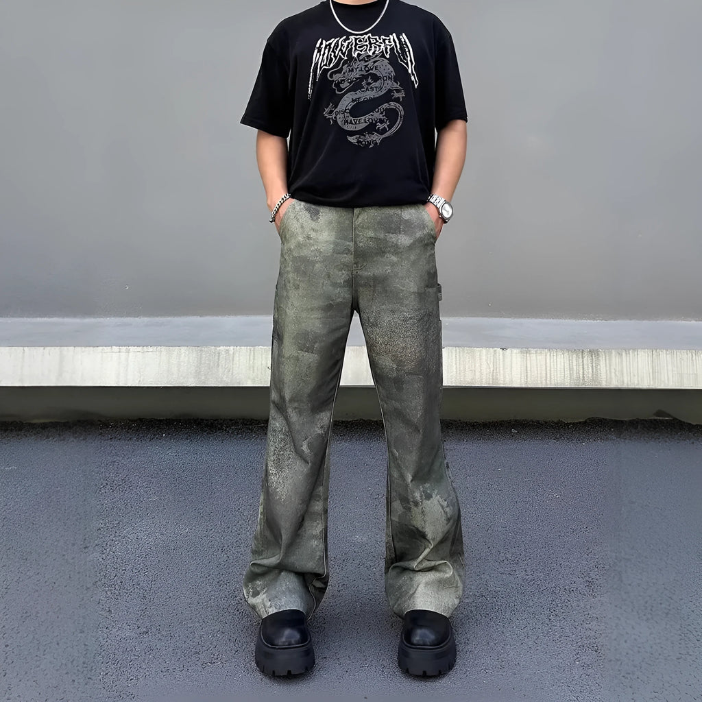 Men's straight-leg camouflage print jeans in cotton denim on a mid-waist.