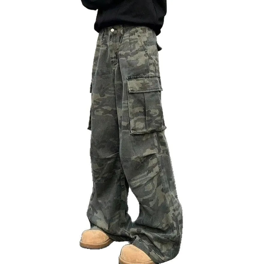 American vintage style crumpled camouflage cargo pants with multiple pockets on a mid-waist fit.