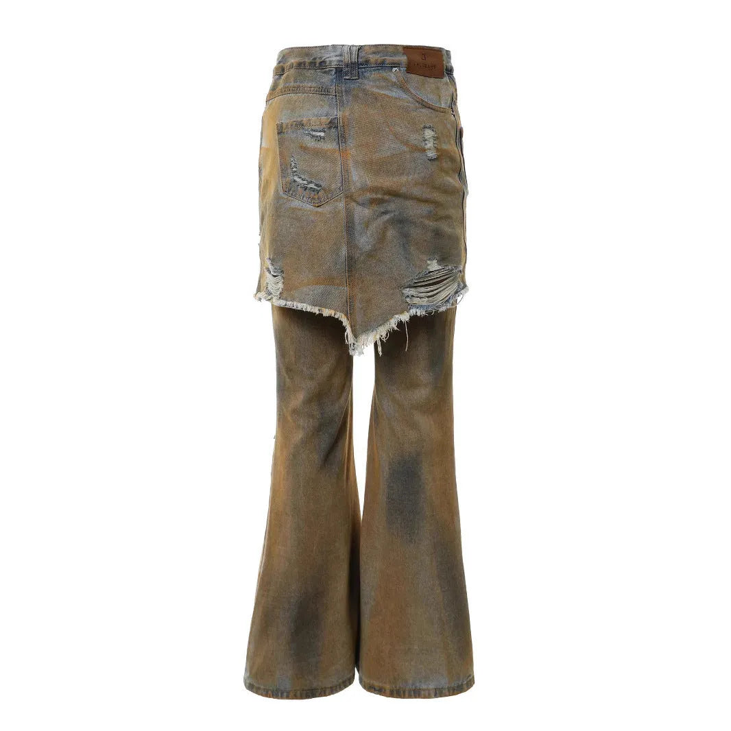 Women's loose bootcut jeans with high waist and street style design in denim fabric