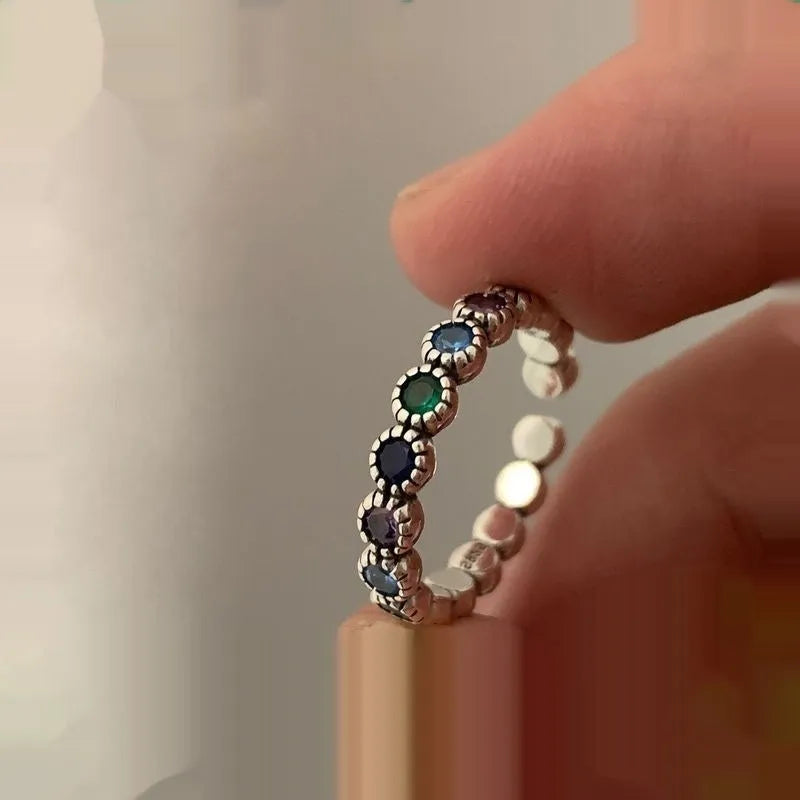 Women's adjustable zinc alloy ring with colourful round zircon stones in retro silver finish