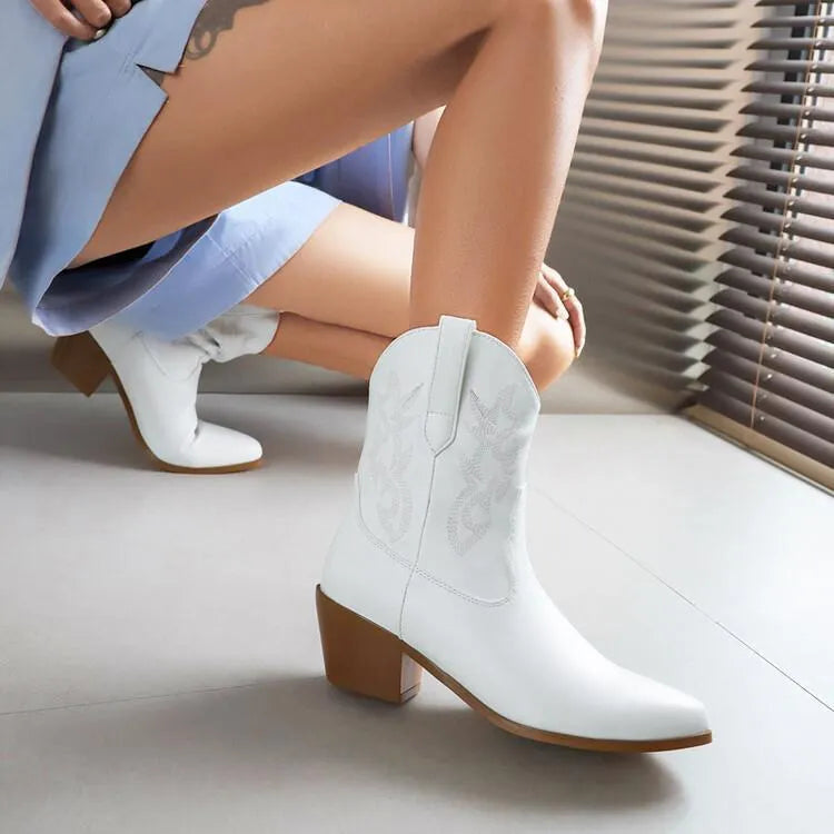 Women's mirror patent leather knee-high boots with embroidery, pointed toe, stiletto heel, in silver colour