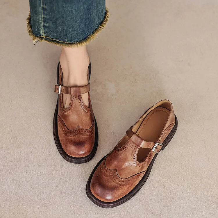 Women's brown British-style flat leather shoes with round toe and sheepskin upper