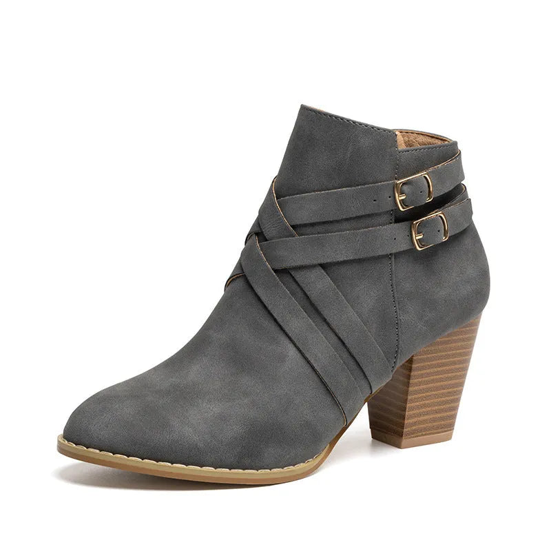 Short boots with side zipper, 7cm heel, buckle details, available in black, brown and grey colours