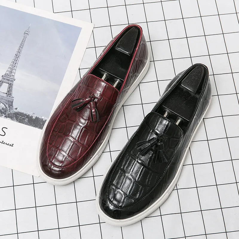Men's black business casual sneakers plus size with tassel and sewing line detail, low top round toe artificial PU leather