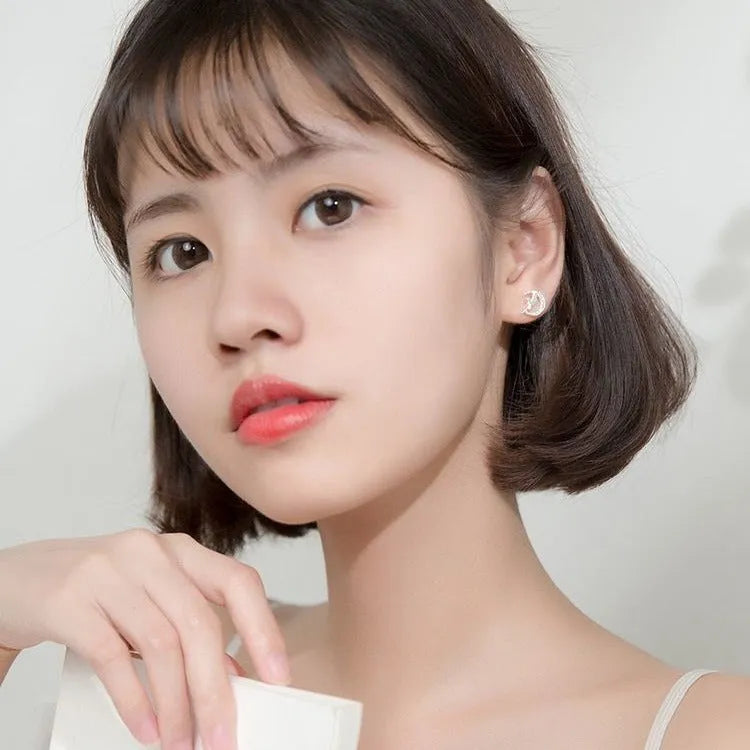 Silver plated angel stud earrings for women, Korean-style fresh glossy design, silvery colour, simple stud shape