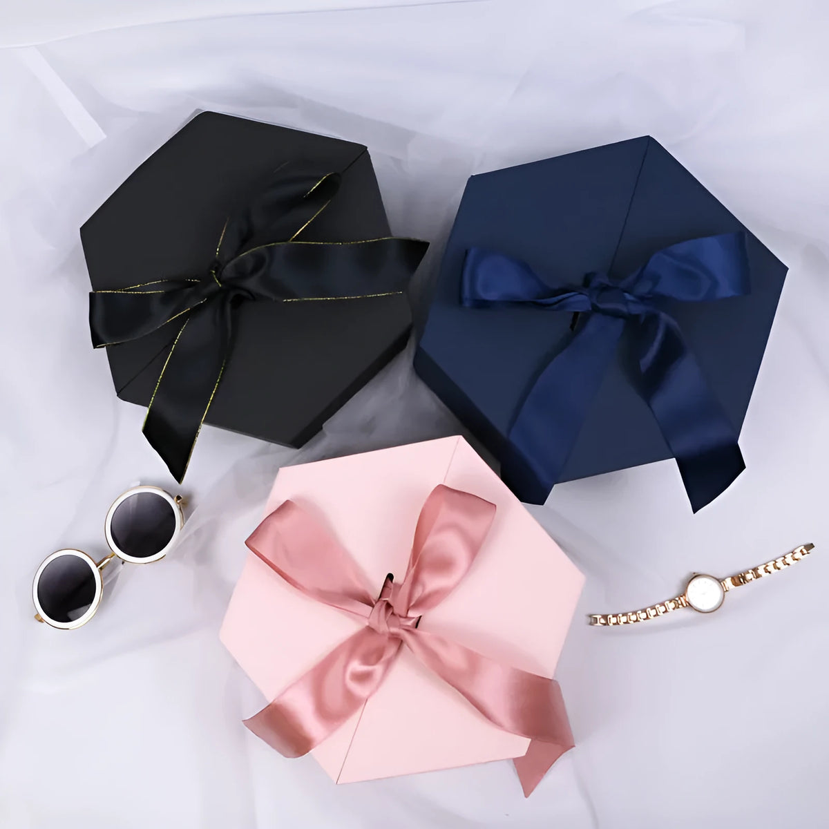 Gift box set with four sizes, Paper Board Material, black blue pink options, and bag choices