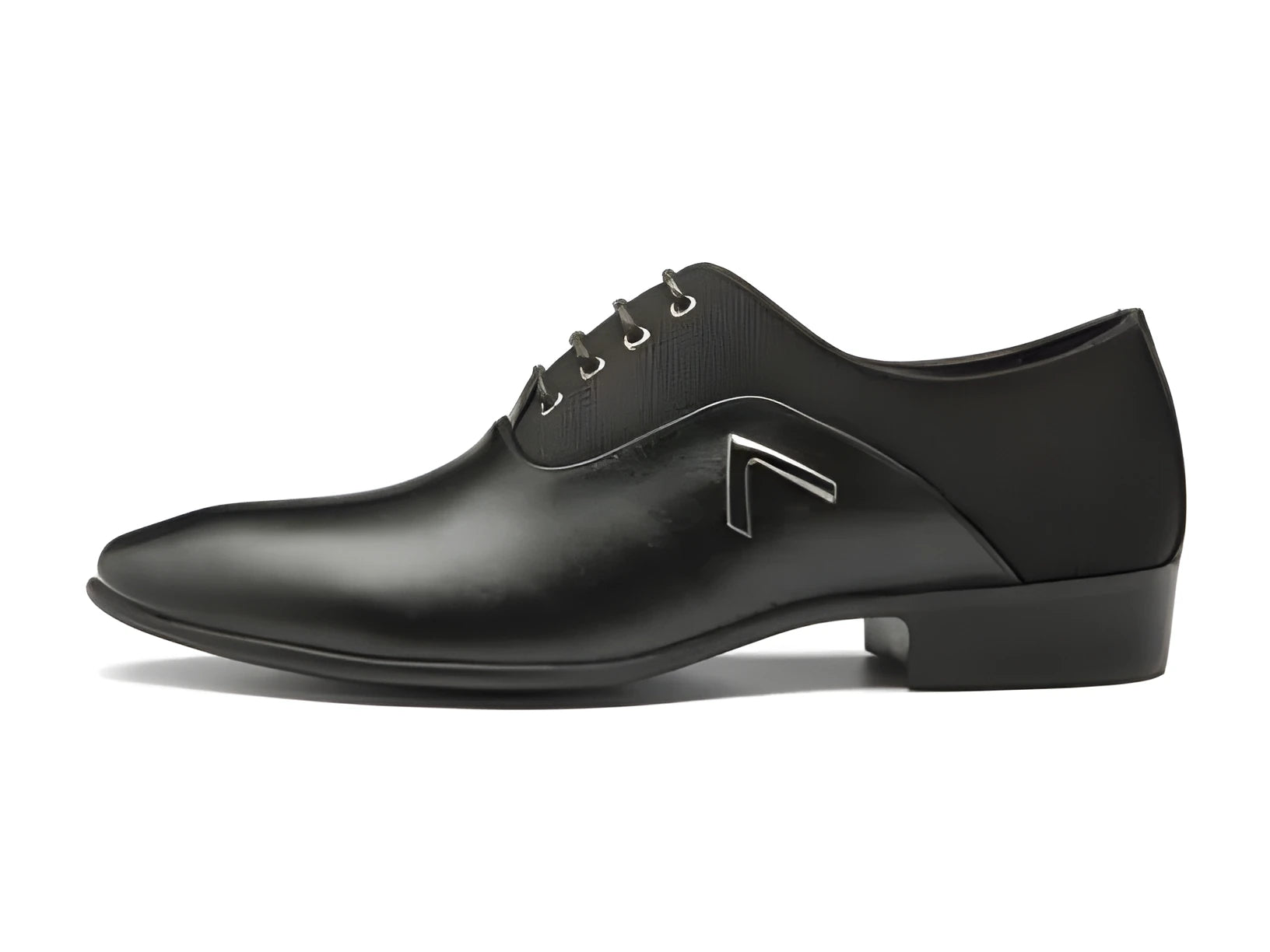 Men's black Oxford shoes made from artificial PU leather with a rubber sole.