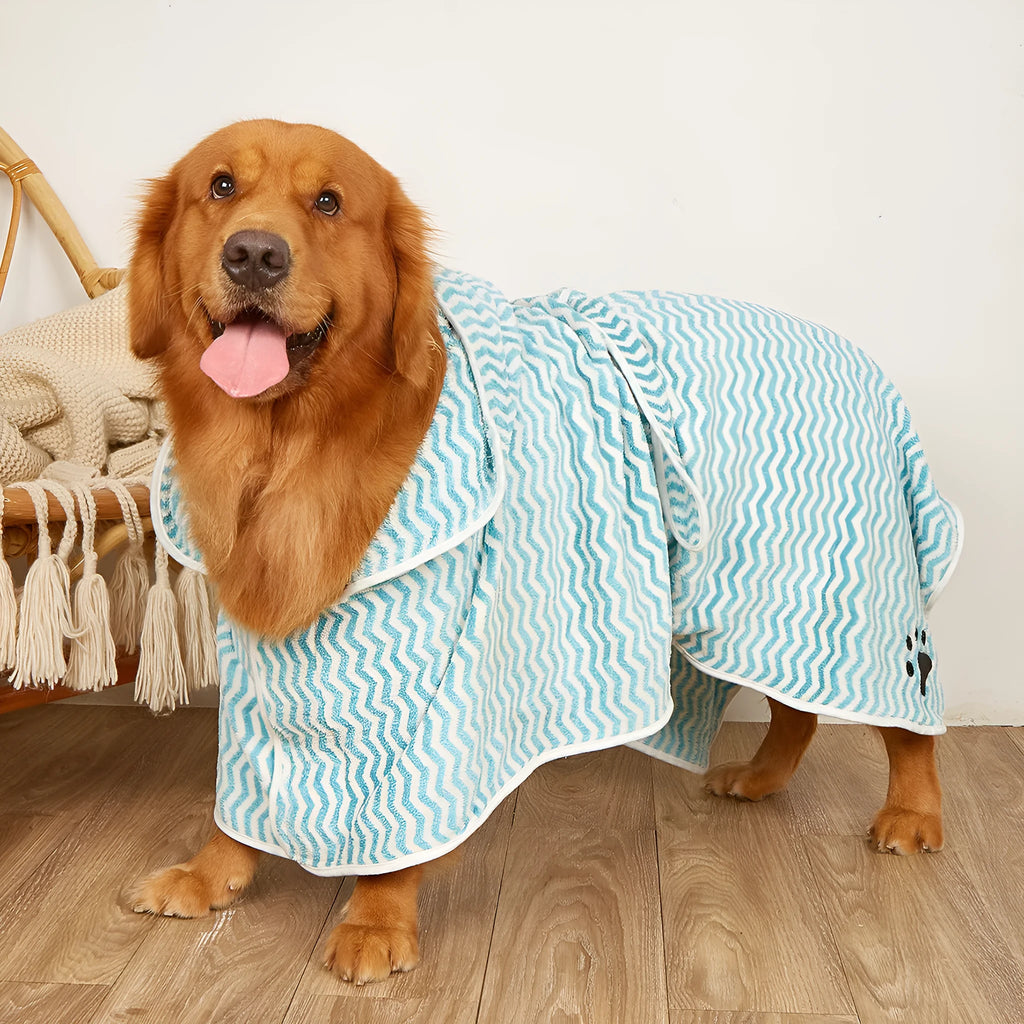 Grey microfiber pet bathrobe towel for dogs and cats with belt, size M, on a white background
