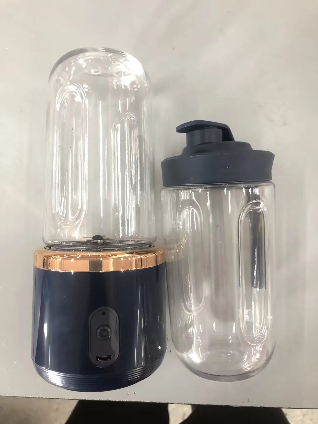 Portable blender juicer cup in Tunisian dark blue with USB cable, measuring 30cm tall