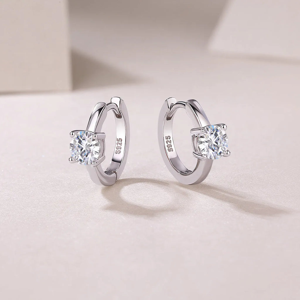 Set Out From The Heart 0.5 carat moissanite stud earrings S925 silver platinum plated in gift box with GRA certificate