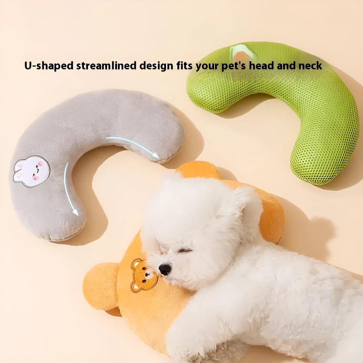 Cat U-shape pillow with wooden frame in Lomi Brown colour on a light background