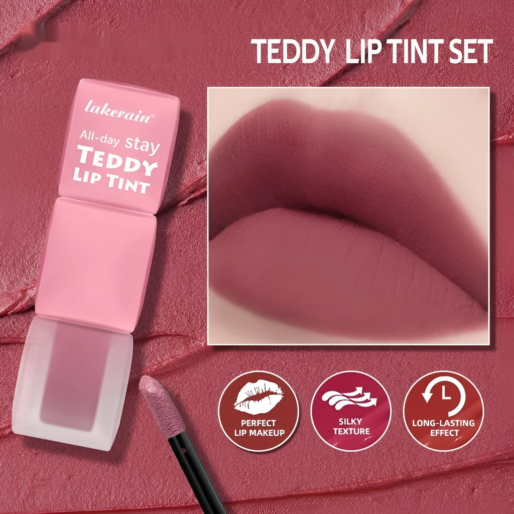 Women's long-lasting lightweight moisturising lip gloss in Teddy shade, 5ml tube