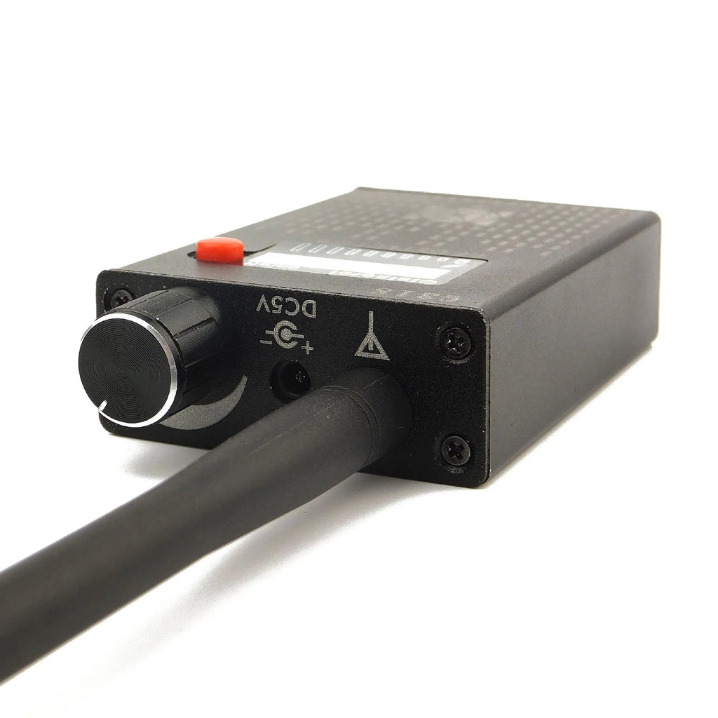 G318 Professional Signal Detector for anti-eavesdropping and security sweeps