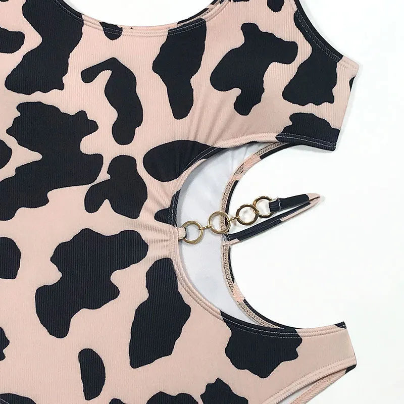 Japanese fashion one-piece conservative swimsuit for ladies in plain polyester