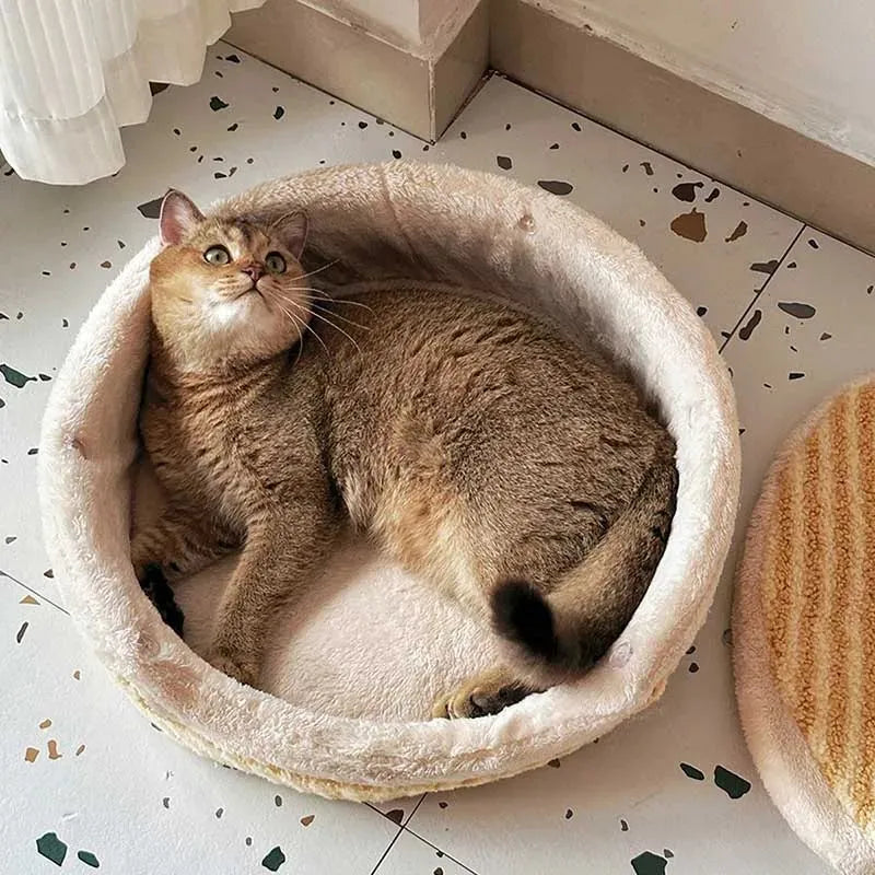 Causeway Braised Sandwich Cat Nest, warm velvet cat bed, 45cm diameter, pink colour, removable lid